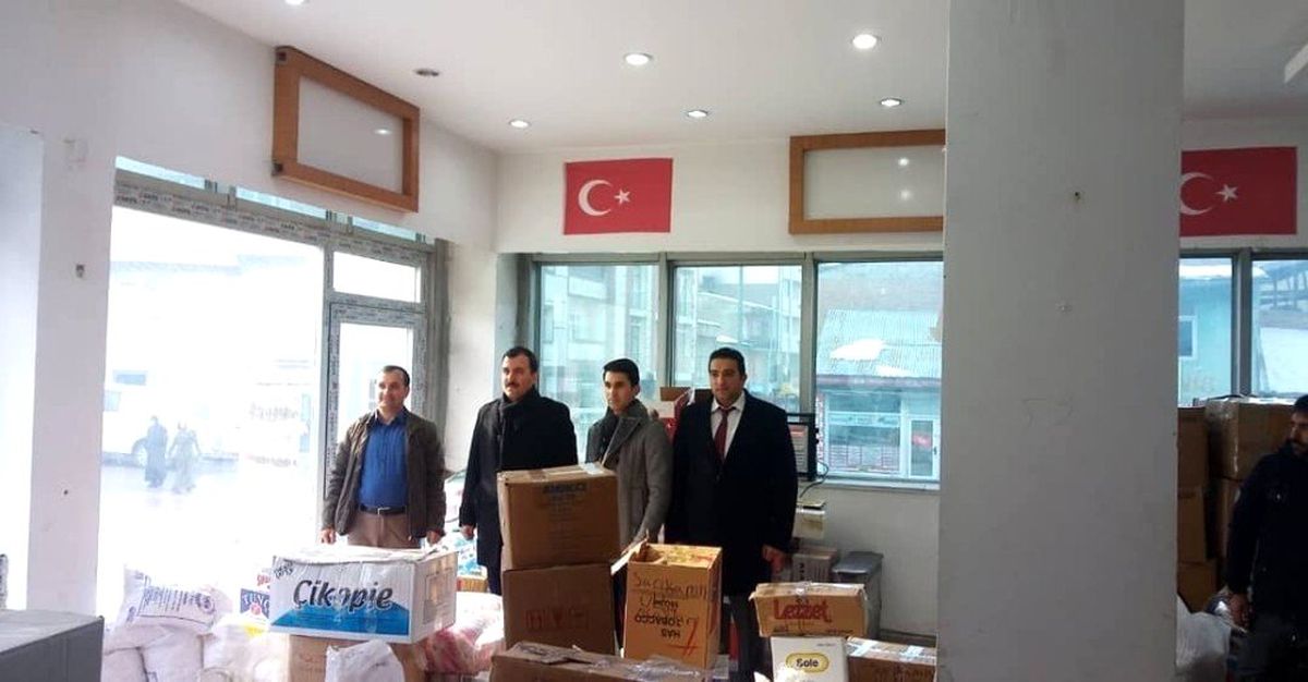 Sarıkamış depremzedelere yardım eli uzattı