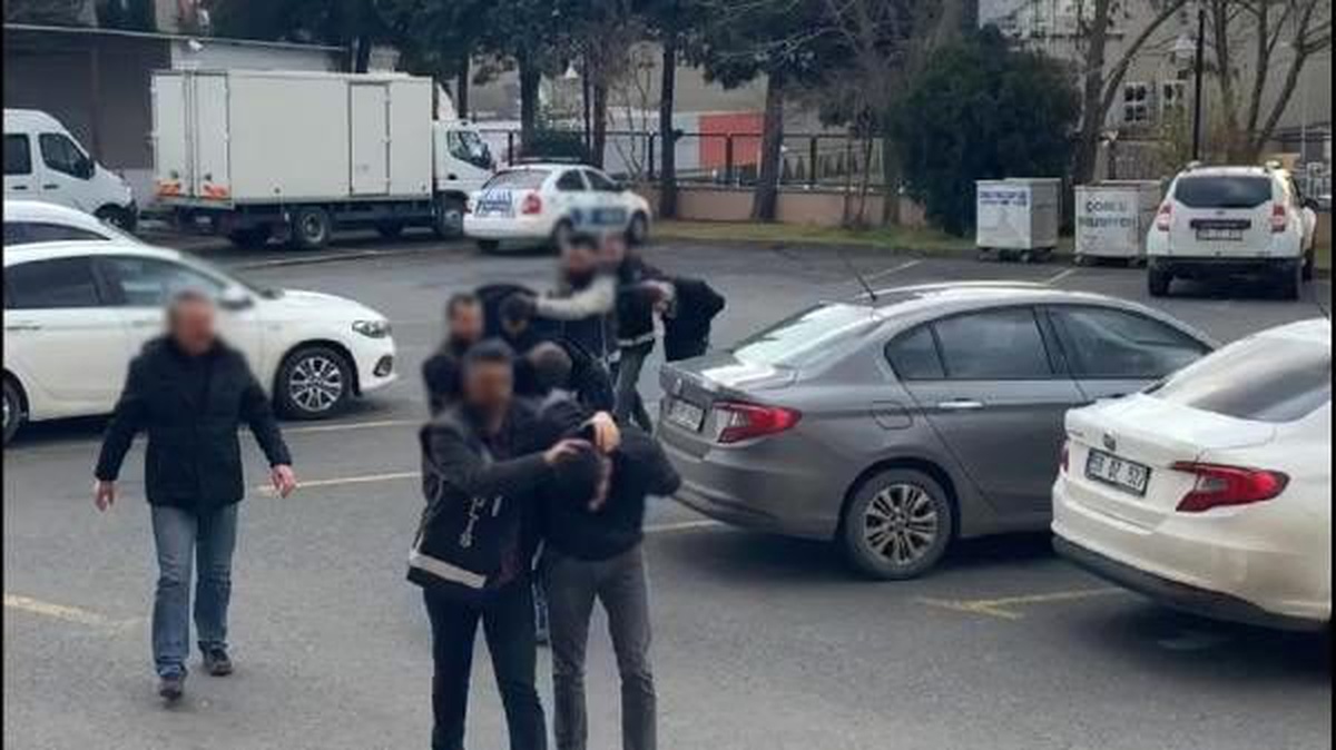 Silah zoruyla senet imzalatan 5 kişi gözaltına alındı