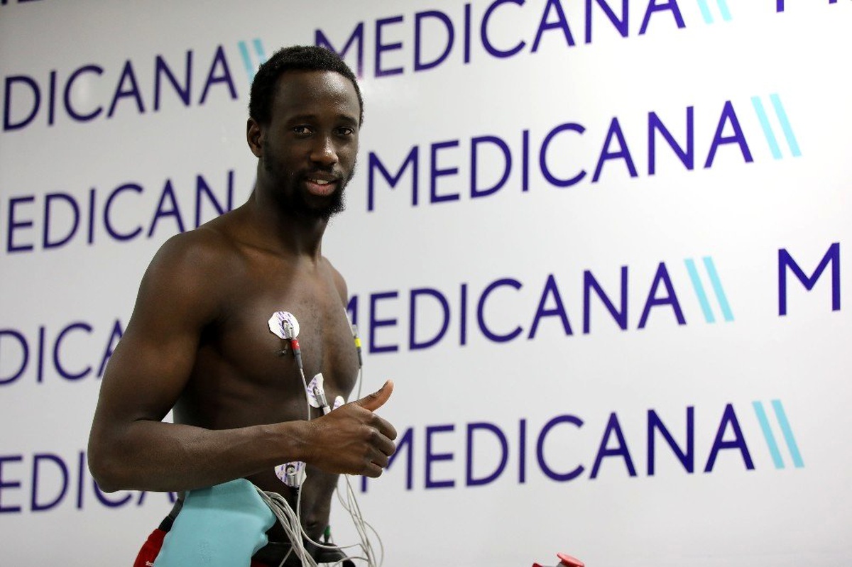 Sivasspor\'un transferi Camara, sağlık kontrolünden geçti