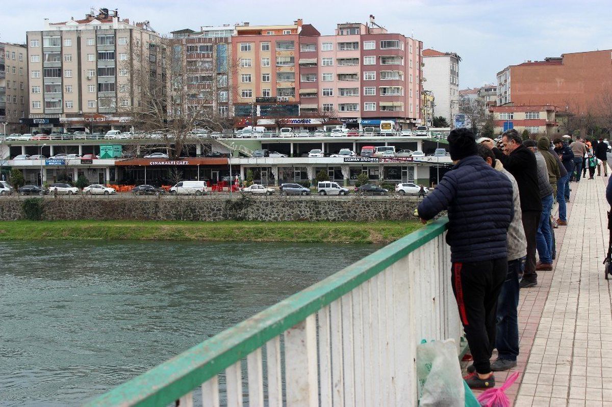 Yeşilırmak\'ta rastgele