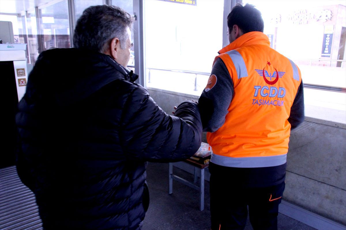 YHT seferlerinde engeller "Turuncu Masa" ile kalktı