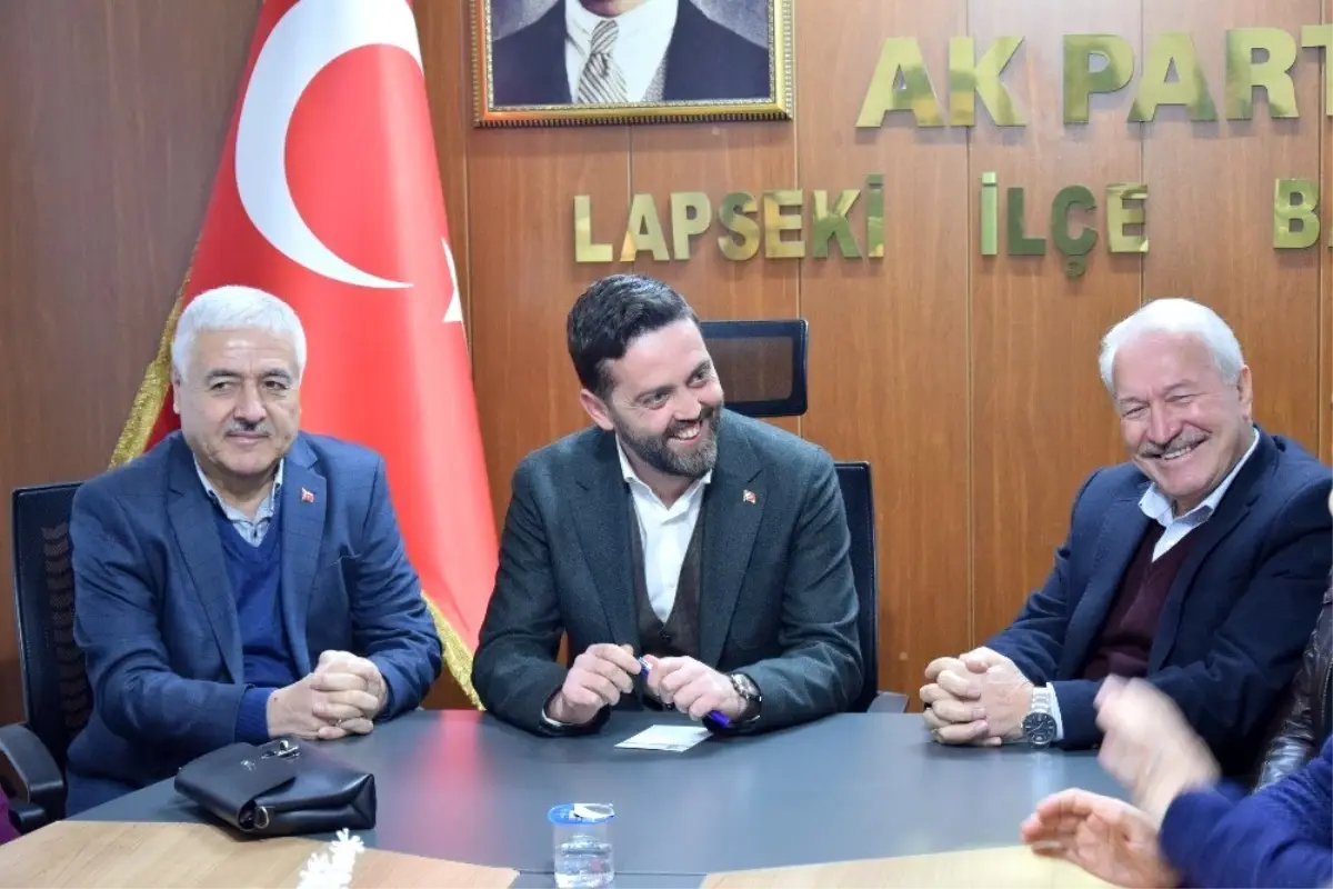 AK Parti Lapseki İlçe Başkanlığına Namık Ergin getirilldi