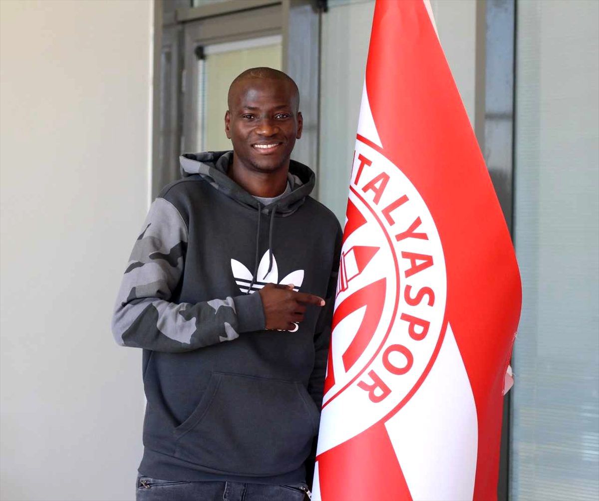 Antalyaspor, Delvin N\'Dinga\'yı transfer etti