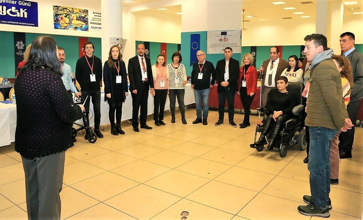 Aydın Büyükşehir Belediyesi\'nin engellilere desteği devam ediyor