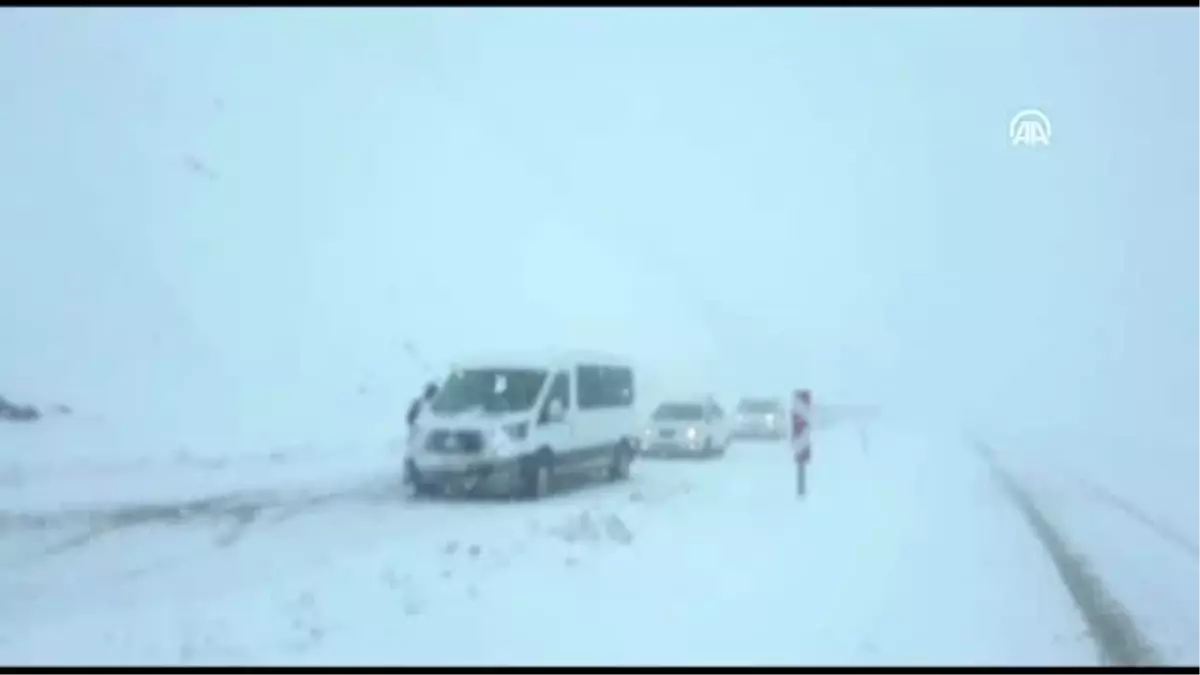 Bingöl\'de 178 köy yolu ulaşıma kapandı