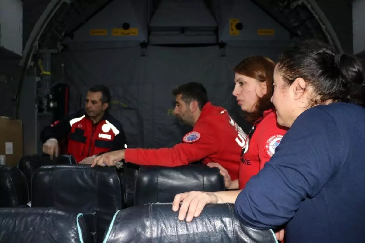 Çin\'e giden TSK uçağı yakıt ikmali için Moğolistan\'a iniş yaptı