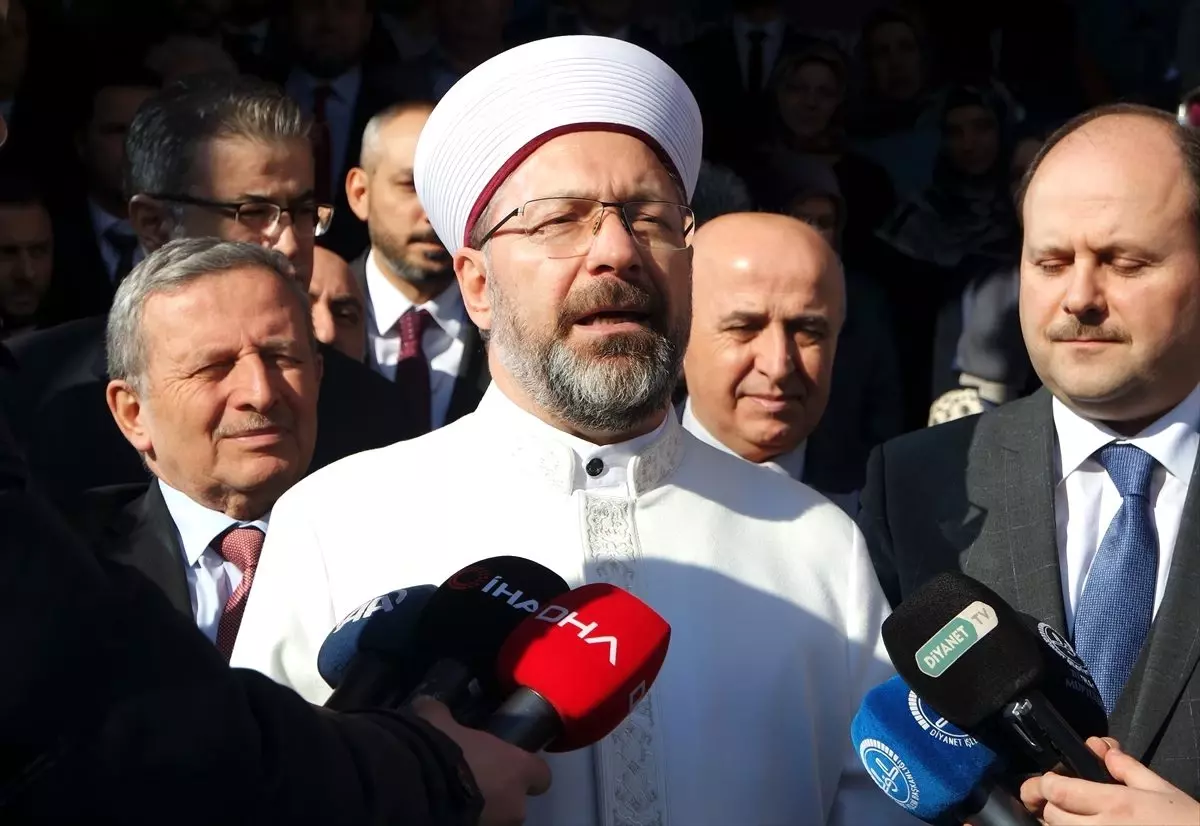 Diyanet İşleri Başkanı Erbaş, Bursa\'da kız öğrenci yurdunun açılışını yaptı Açıklaması