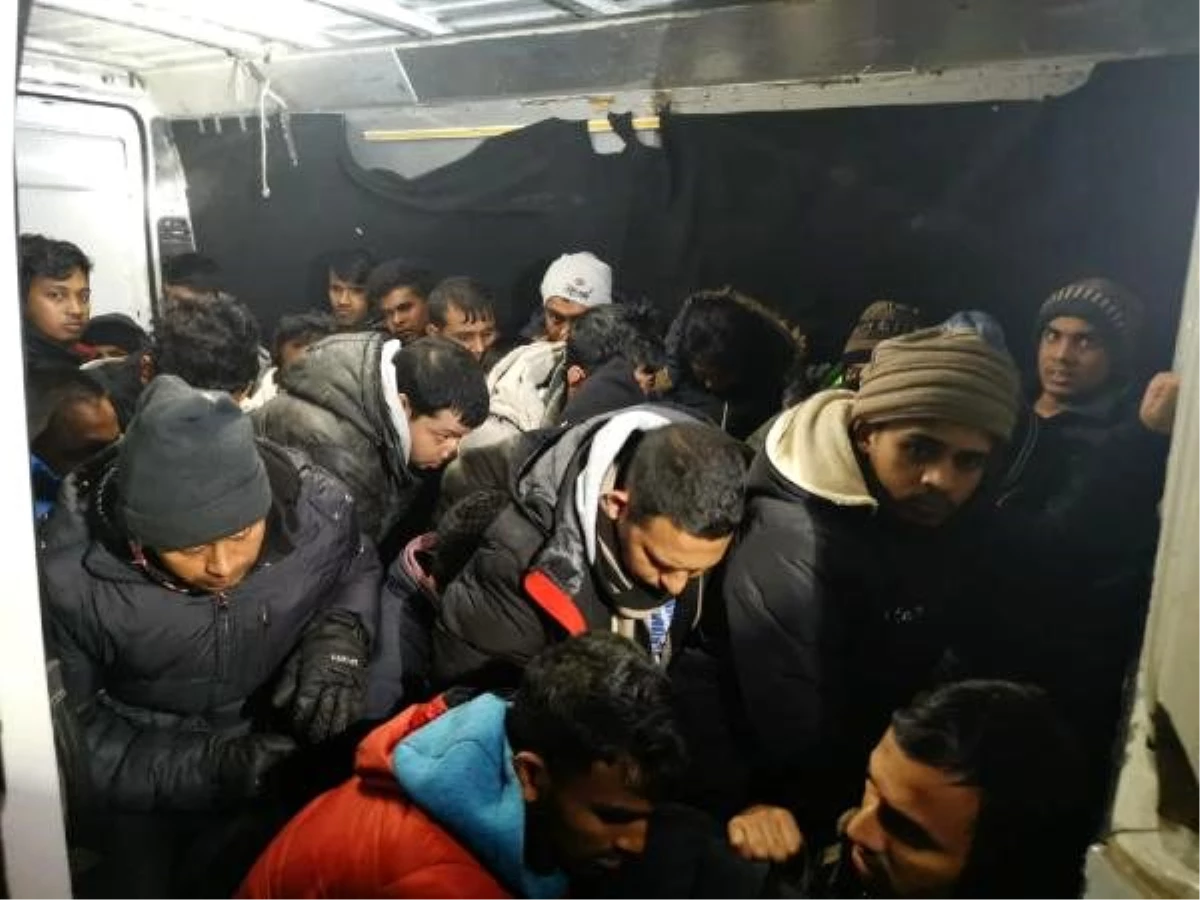 Edirne\'de 28 kaçak göçmen yakalandı
