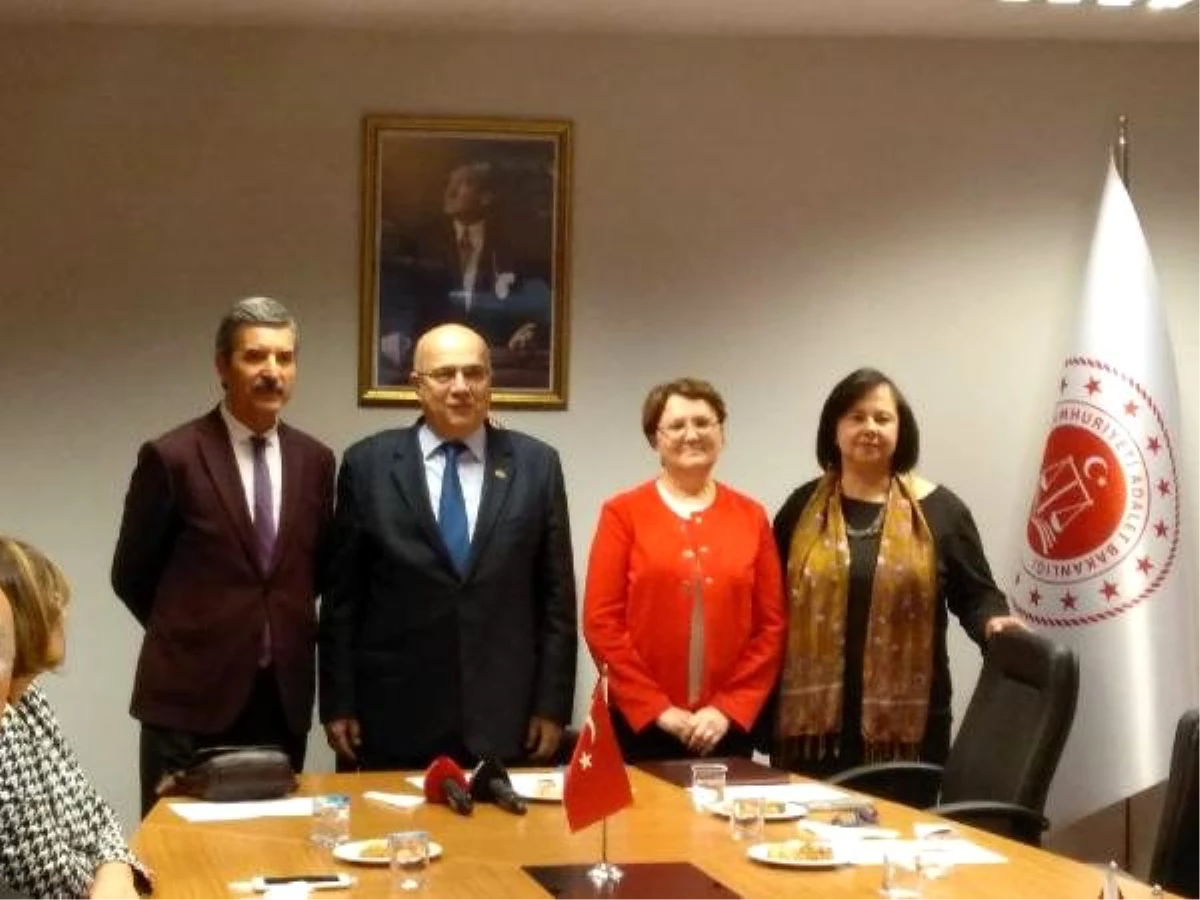 İstanbul İl Seçim Kurulu üyeleri yemin etti