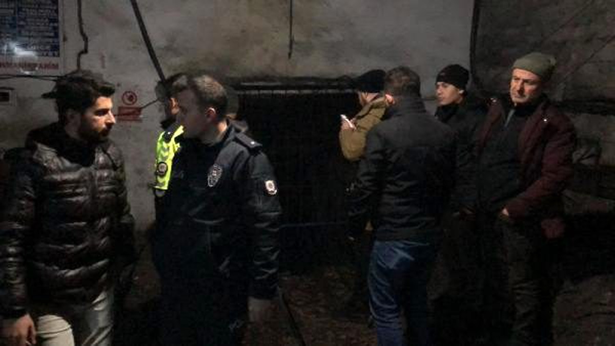 Kaçak maden ocağında göçük: 2 işçi mahsur (2)- Yeniden