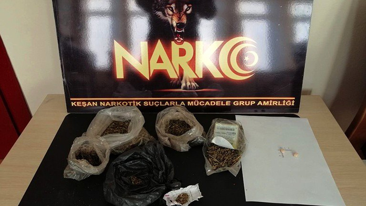 Keşan\'da uyuşturucu satıcısı tutuklandı