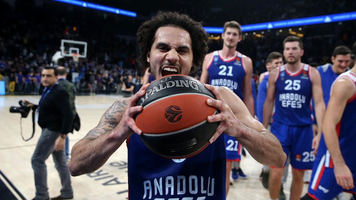Kızılyıldız - Anadolu Efes | Euroleague maç notları