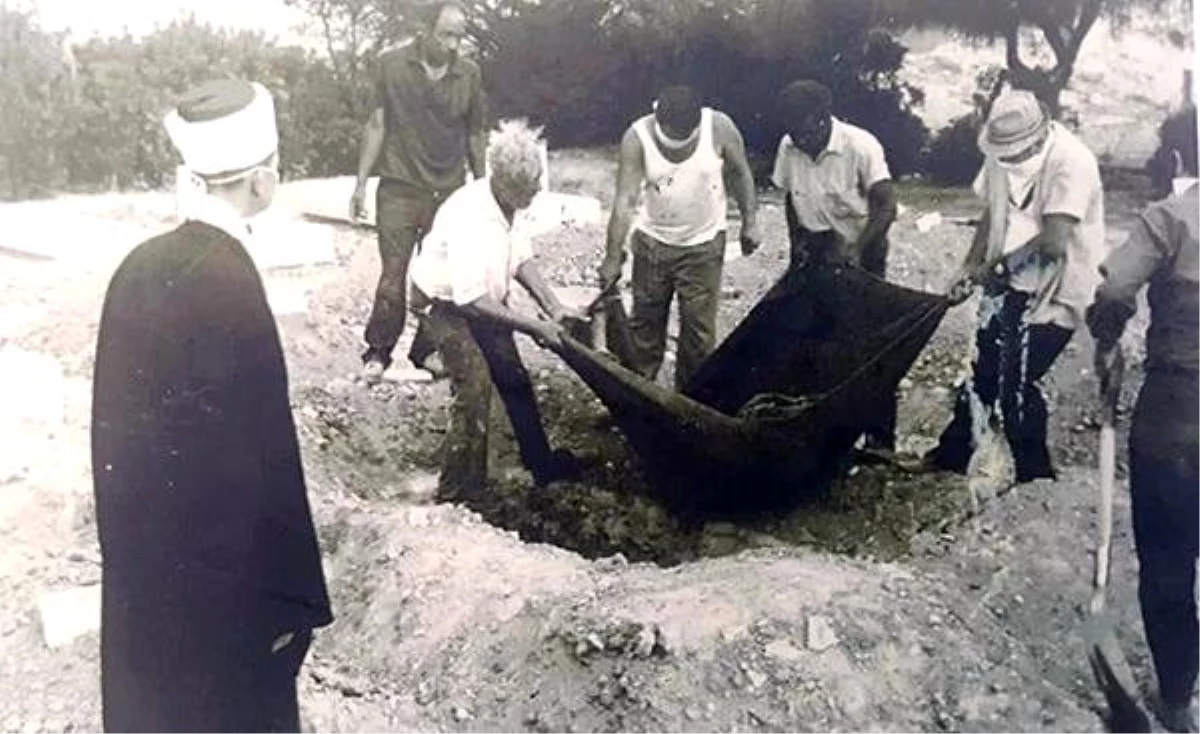 KKTC\'de Şehit mezarları karıştı… Akıncı\'ya \'mezarları açın\' çağrısı