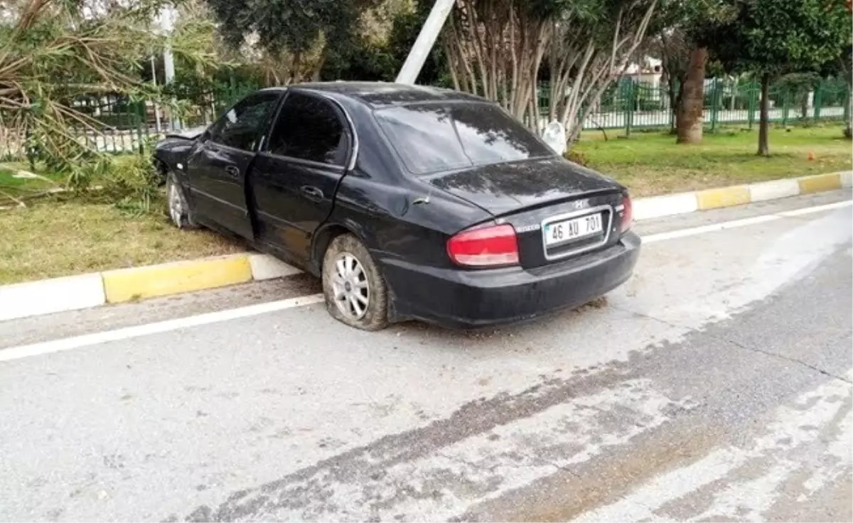 Otomobille beton mikseri çarpıştı: 1 ağır yaralı