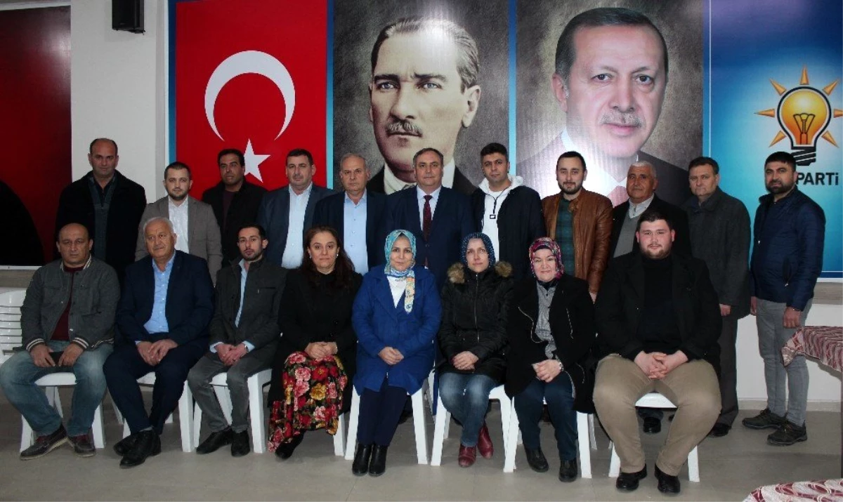Alaşehir AK Parti\'de yeni yönetim oluştu