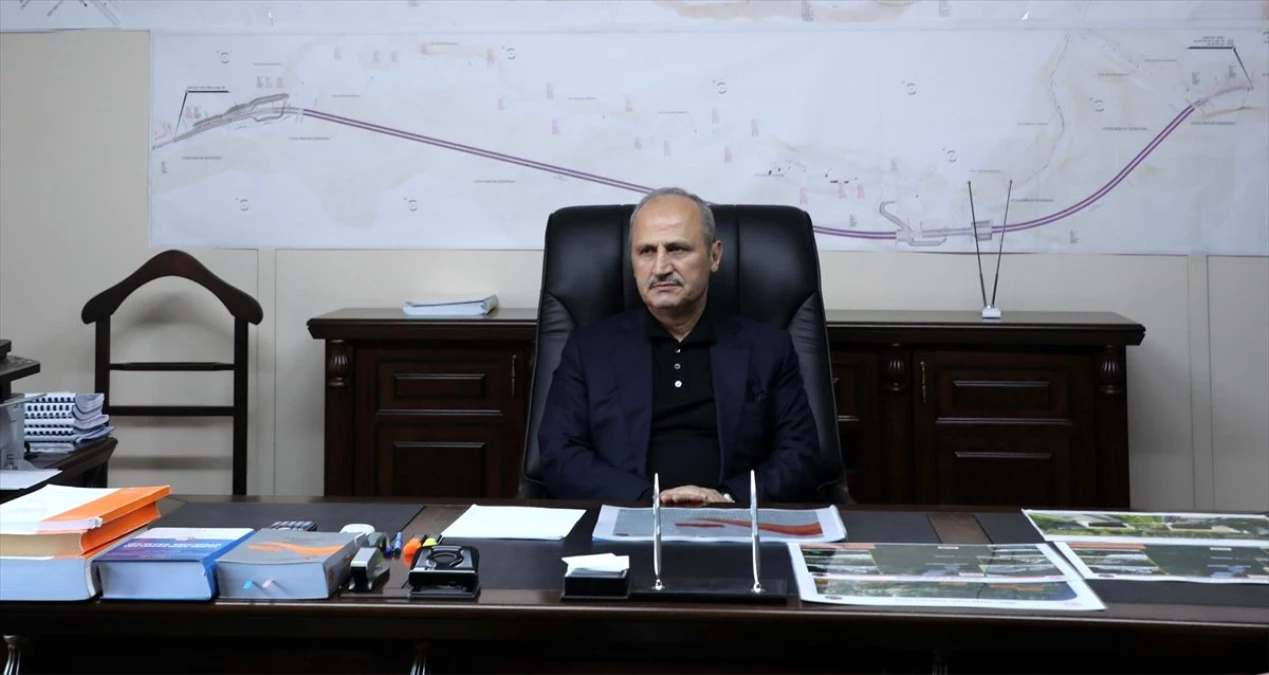 Bakan Turhan İyidere-İkizdere kara yolunda incelemelerde bulundu Açıklaması