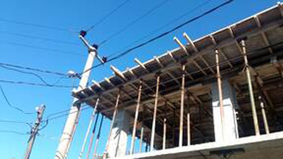 Çanakkale\'de elektrik akımına kapılan işçi hayatını kaybetti