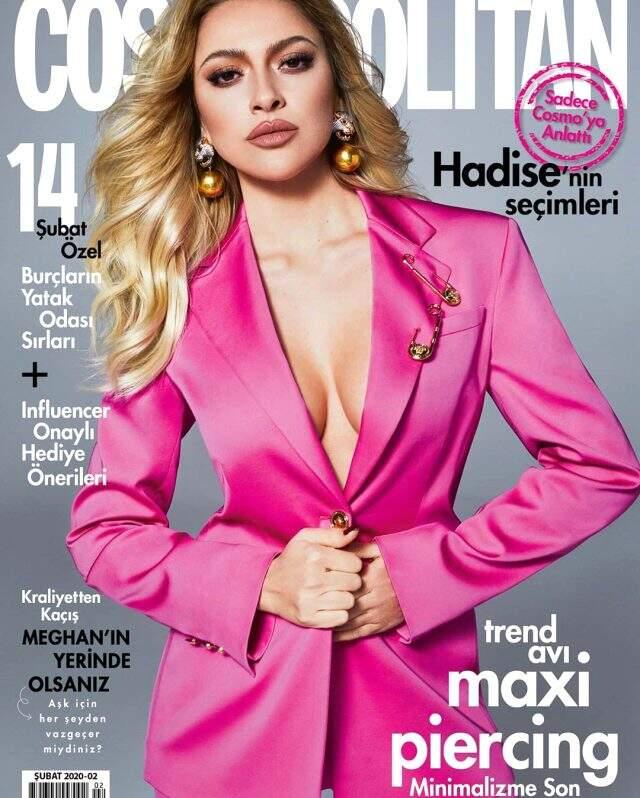 Hadise’nin iç çamaşırsız görüntüleri sosyal medyayı kasıp kavurdu Son