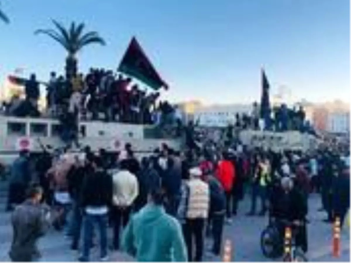 Libya\'da BAE karşıtı protesto