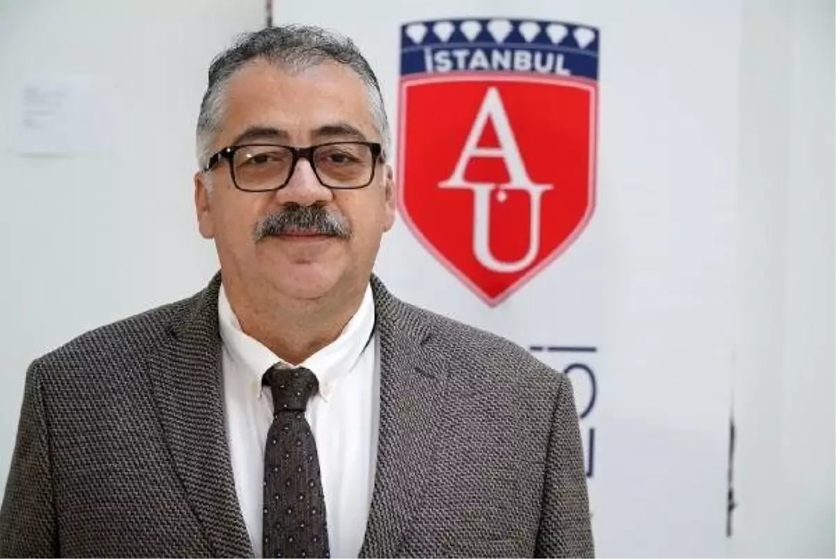 Prof. Dr. Özbek\'ten coronavirüs açıklaması: Uzun yıllar önemsenmedi, daha tehditkar biçimde ortaya...