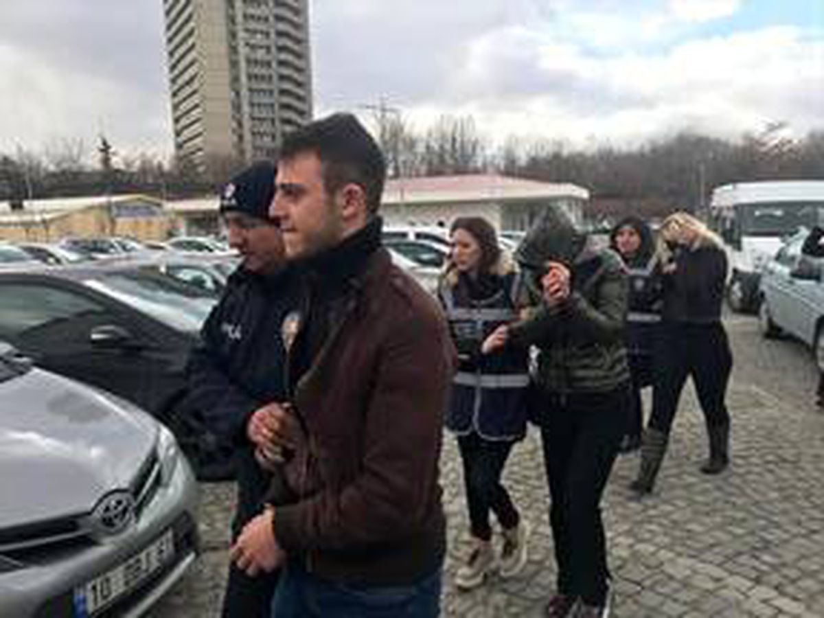 Sahte teminat mektuplarıyla milyonlarca liralık vurgun yaptılar