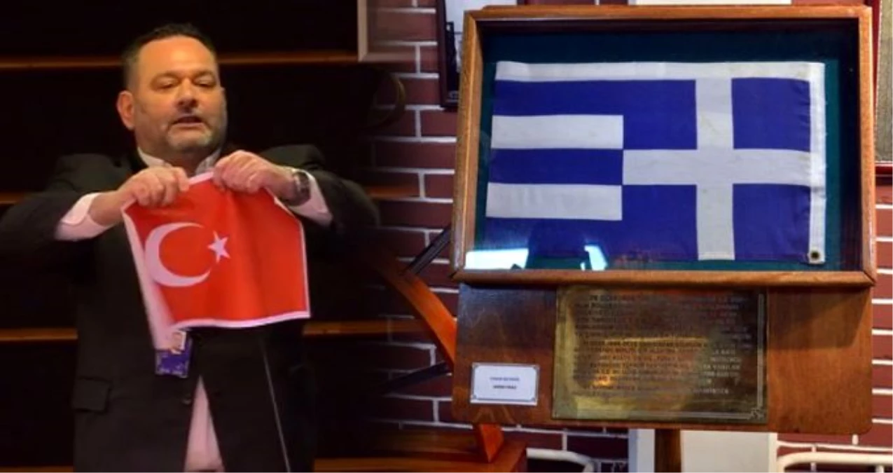 Kardak\'tan sökülen Yunanistan bayrağı, deniz müzesinde sergileniyor