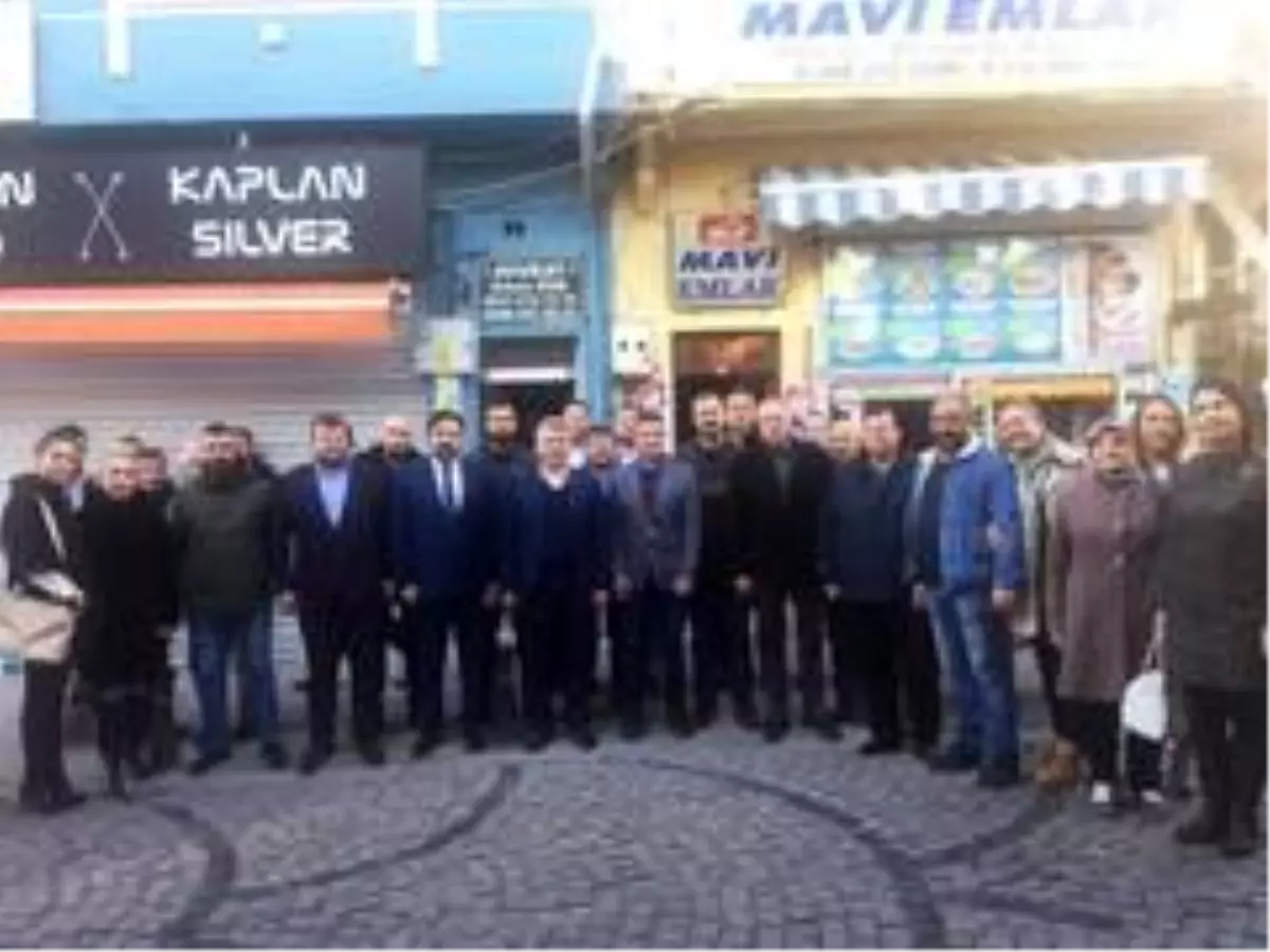 Ayvalık MHP teşkilatına nezaket ziyareti