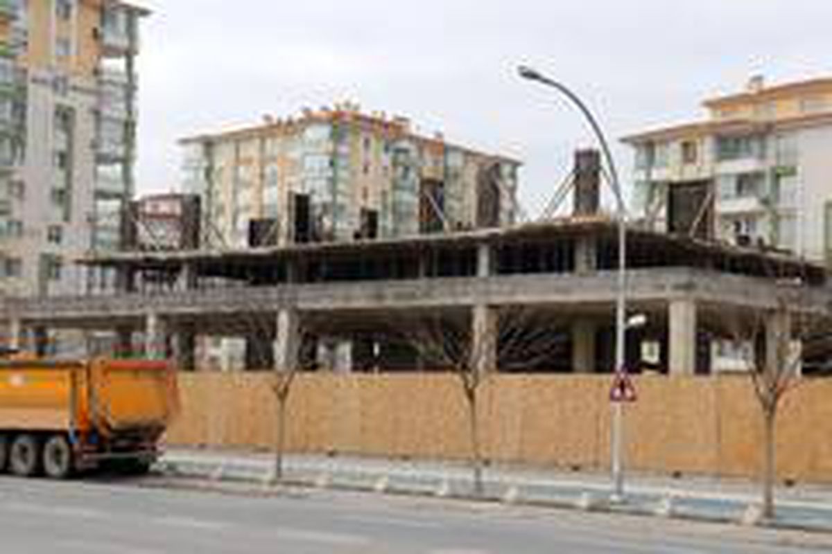 Malatya\'da inşaatlara beton dökümü durduruldu