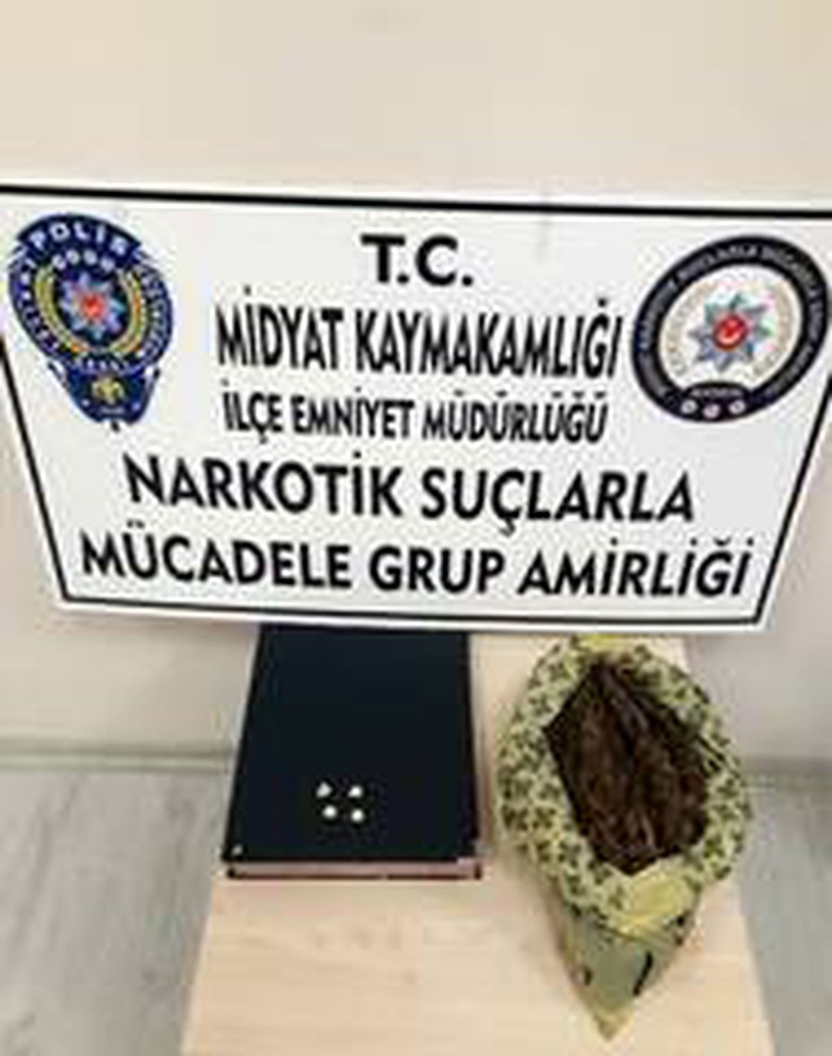 Midyat\'ta yolcunun üzerinden uyuşturucu çıktı