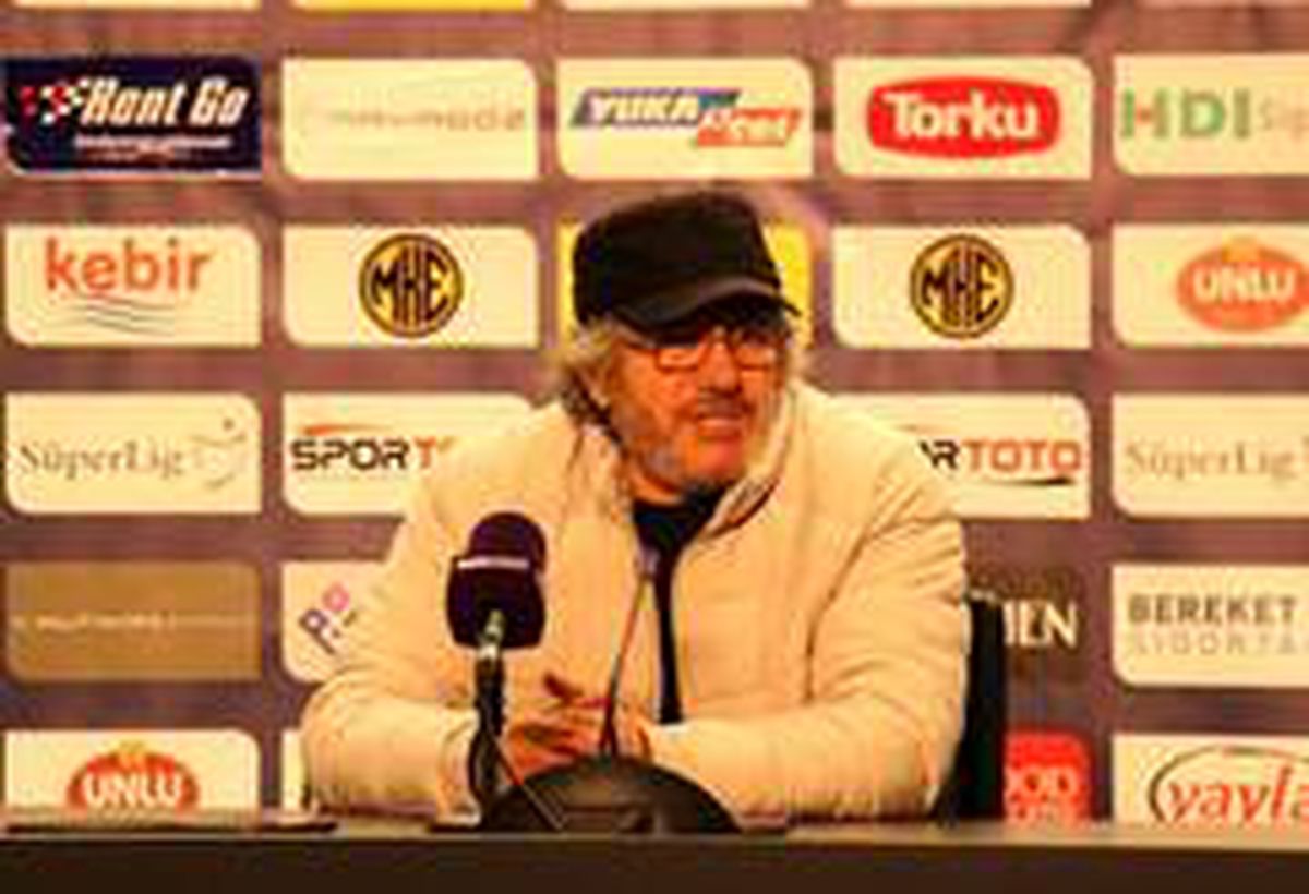 Mustafa Reşit Akçay: "Asla teslim olmamalıyız"
