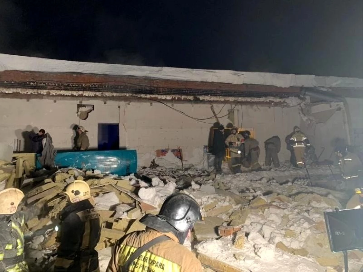 Rusya\'da gece kulübünün çatısı çöktü: 2 ölü, 5 yaralı