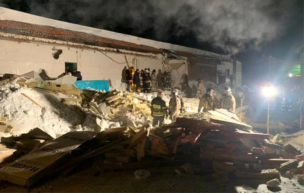 Rusya\'da gece kulübünün çatısı çöktü: 2 ölü, 5 yaralı