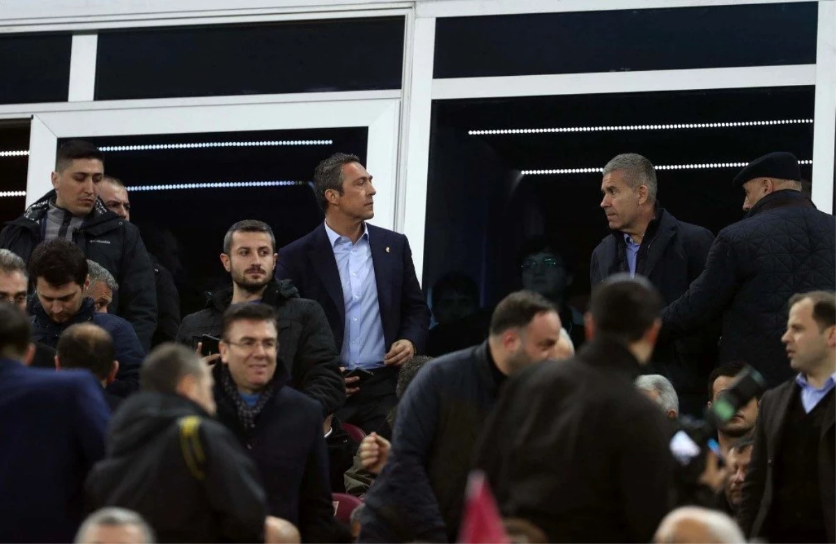 Ali Koç, Trabzonspor maçı sonrası soyunma odasına indi