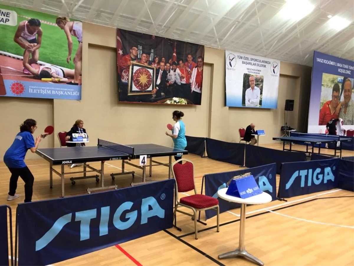 Büyükşehir\'in sporcusu masa tenisinde Türkiye ikincisi oldu