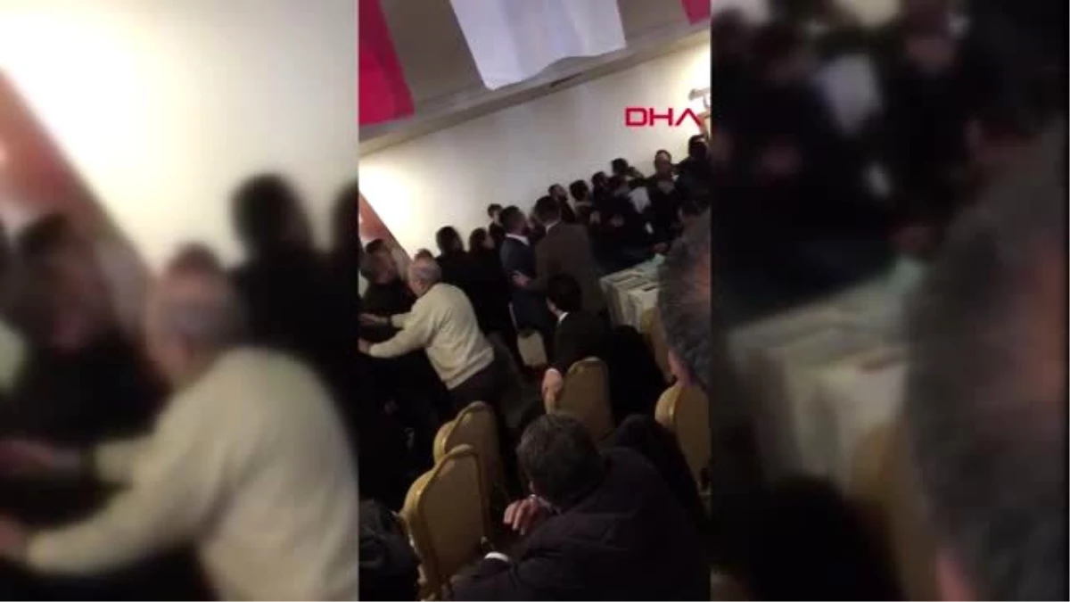 Erzurum\'daki CHP İl Kongresi\'de arbede çıktı, başkan adayı salondan çıkarıldı