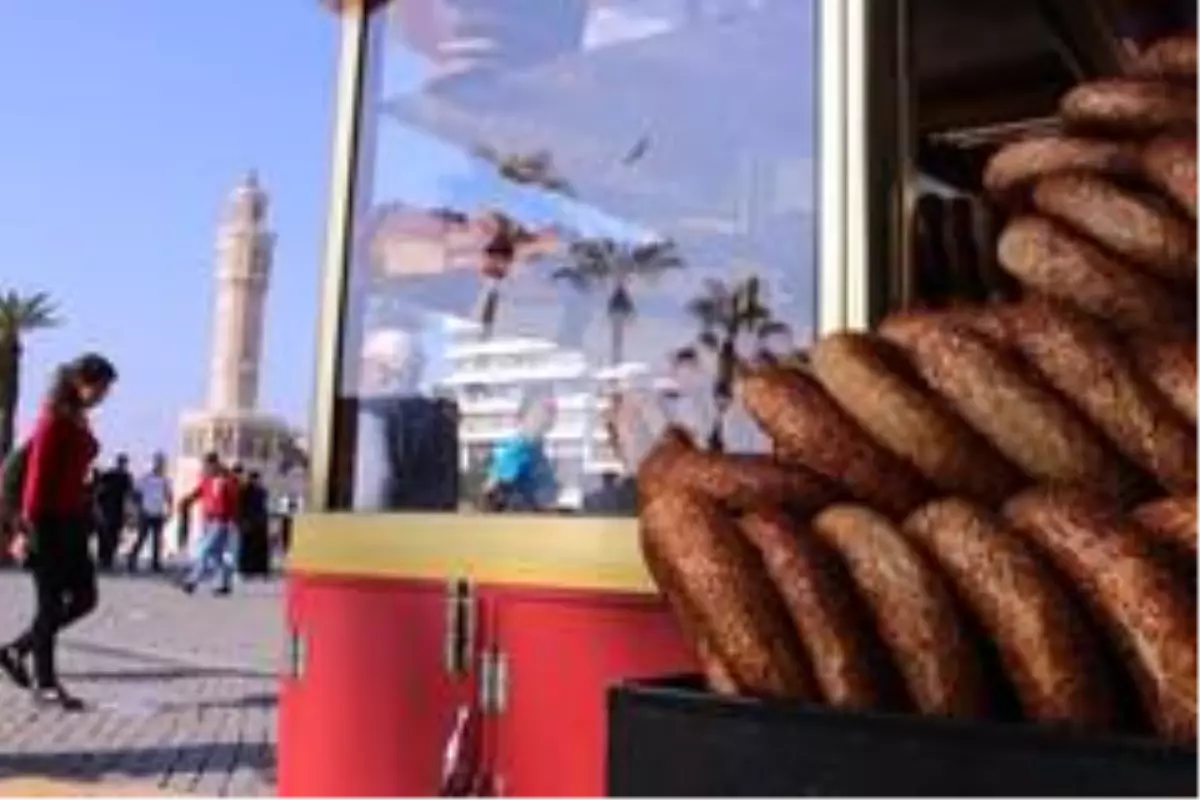 İzmir\'de simit ve boyoza zam