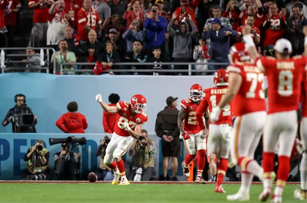 Kansas City Chiefs, 50 yıl sonra Super Bowl\'da şampiyon oldu