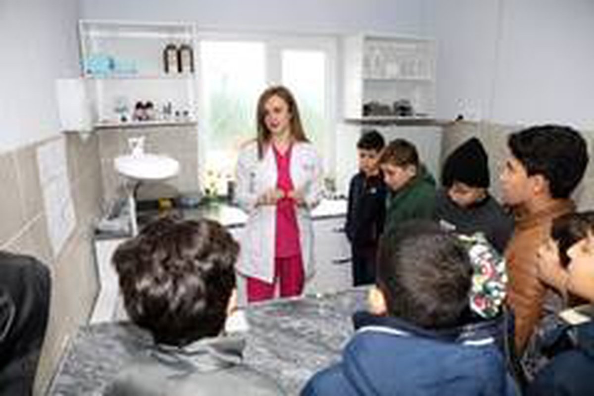 Minik sporcular Hayvan Bakım Merkezi\'ni gezdi