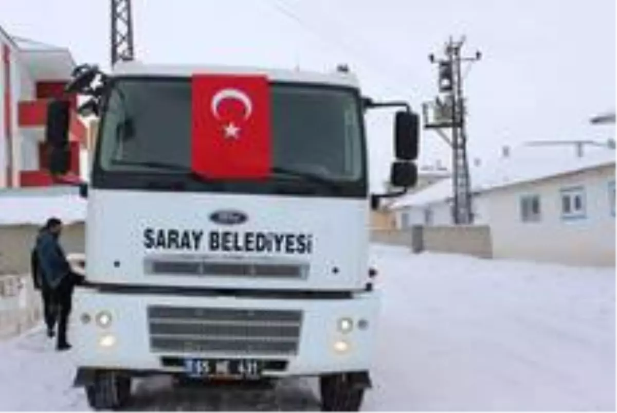 Saray ilçesinden depremzedelere yardım