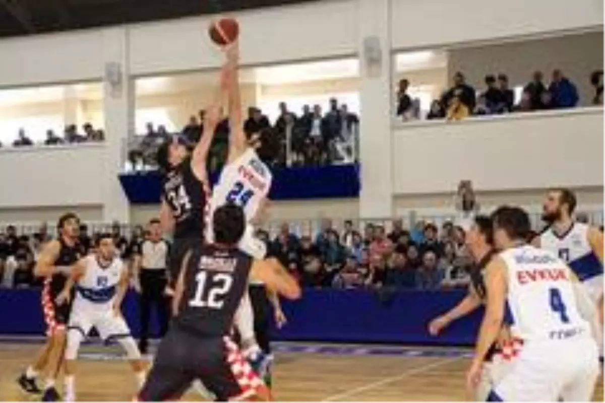 Türkiye Basketbol 2. Ligi: Çorlu Belediyesi: 81 - Nazilli Belediyesi: 58