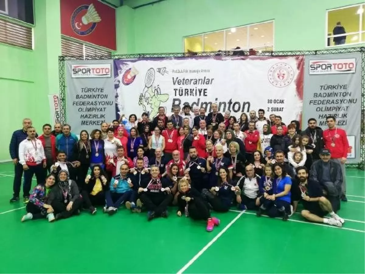 Veteranlar Türkiye Badminton Şampiyonası sona erdi