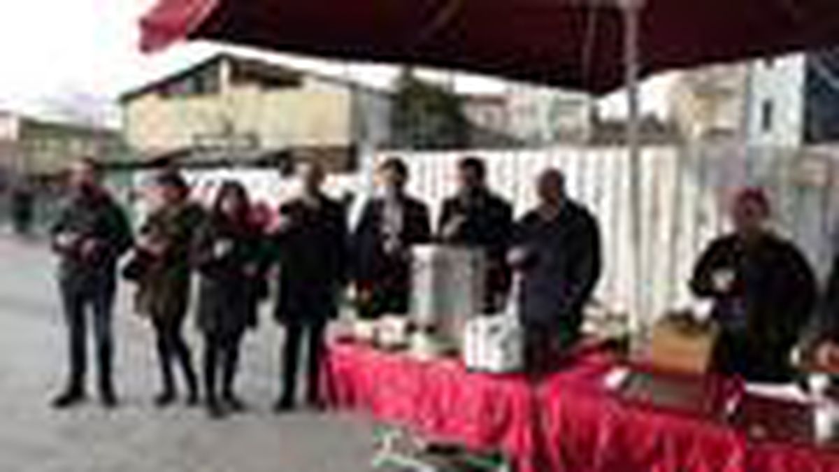 Avukatlardan adliyelerde "çay" eylemi