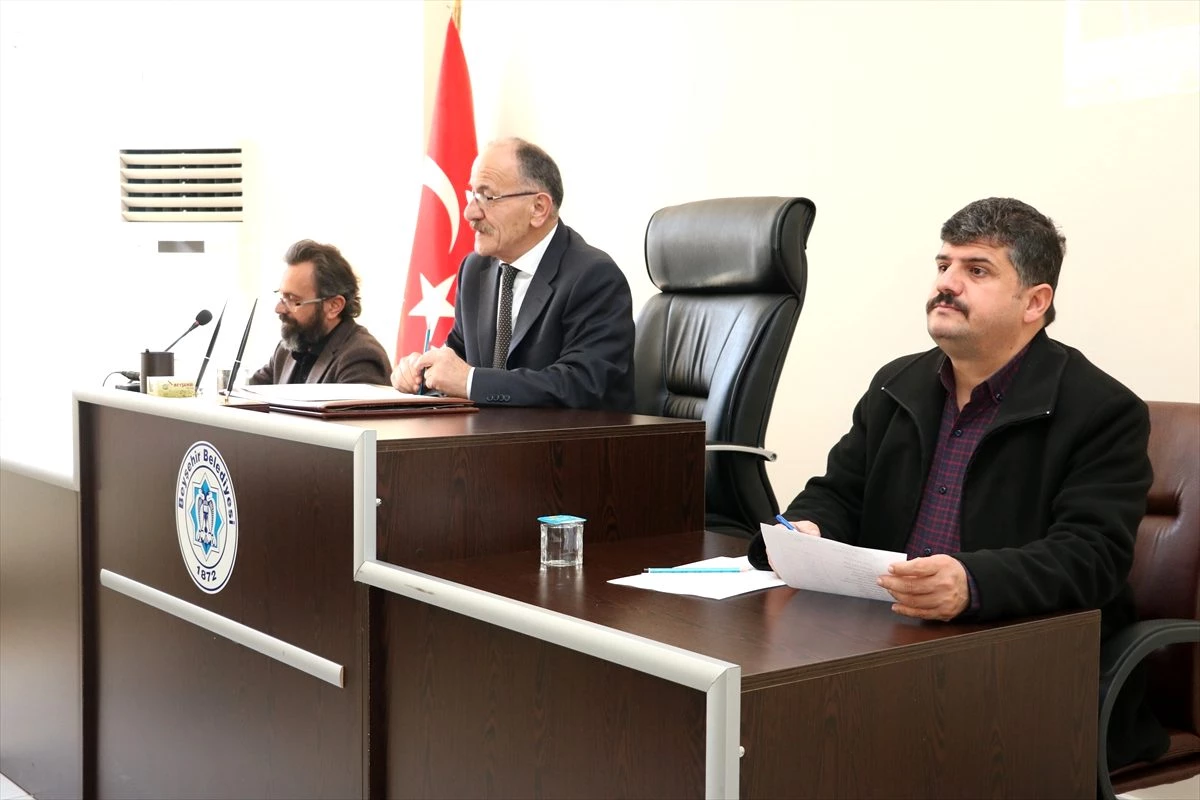 Beyşehir Belediye Meclisi üyeleri oturum ücretini depremzedelere bağışladı