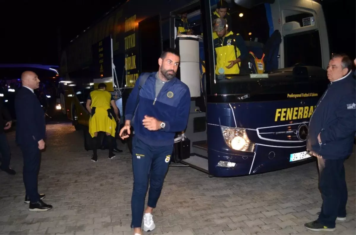 Fenerbahçe kafilesi Kırklareli\'nde