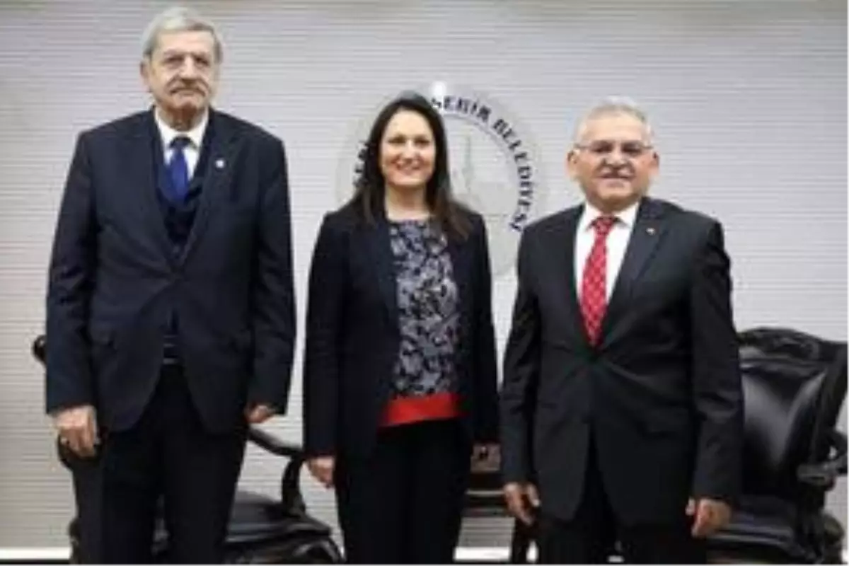 Kayseri Büyükşehir Gazeteciler Cemiyeti Basın Evi açıldı