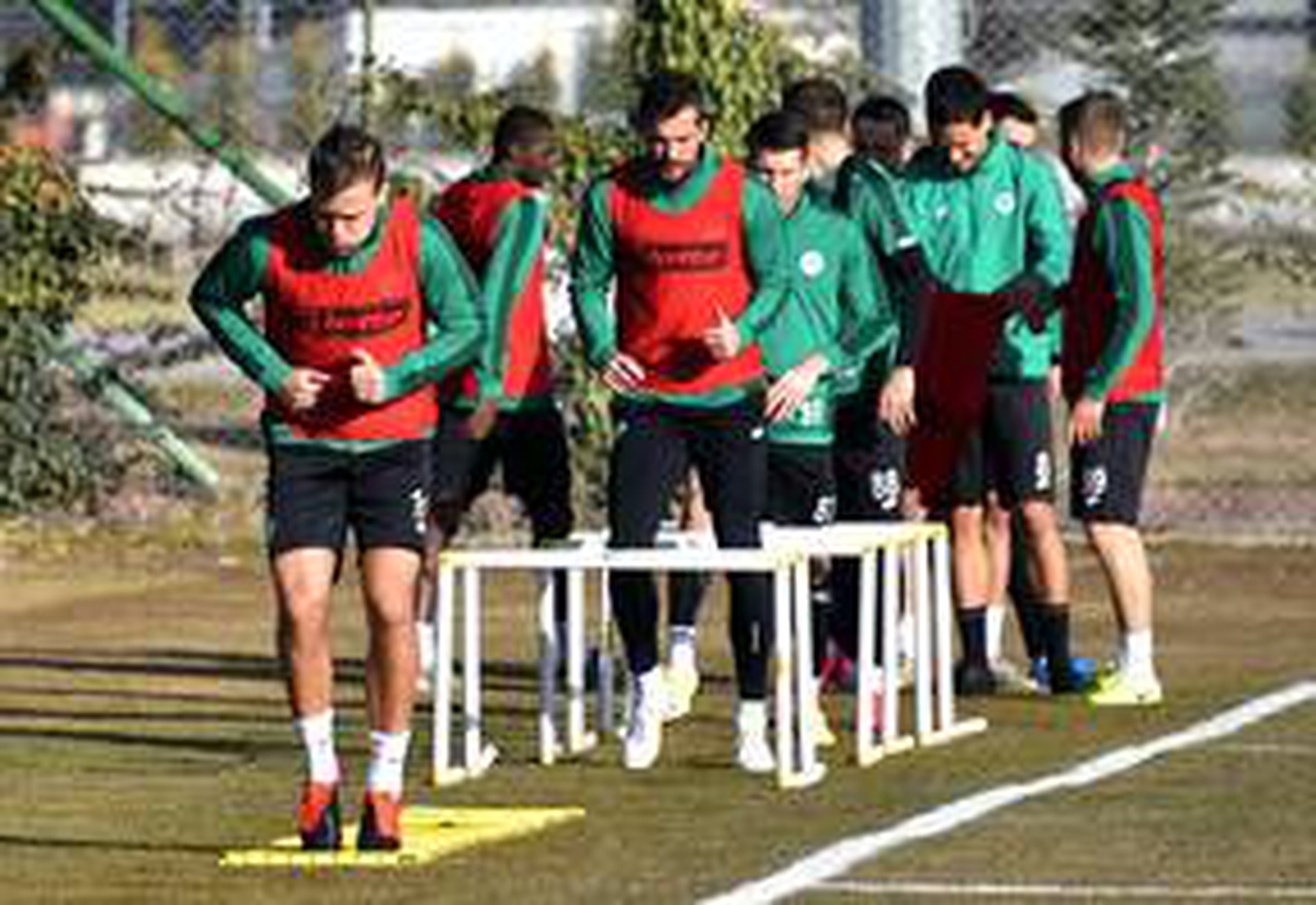 Konyaspor\'da Denizlispor maçı hazırlıkları