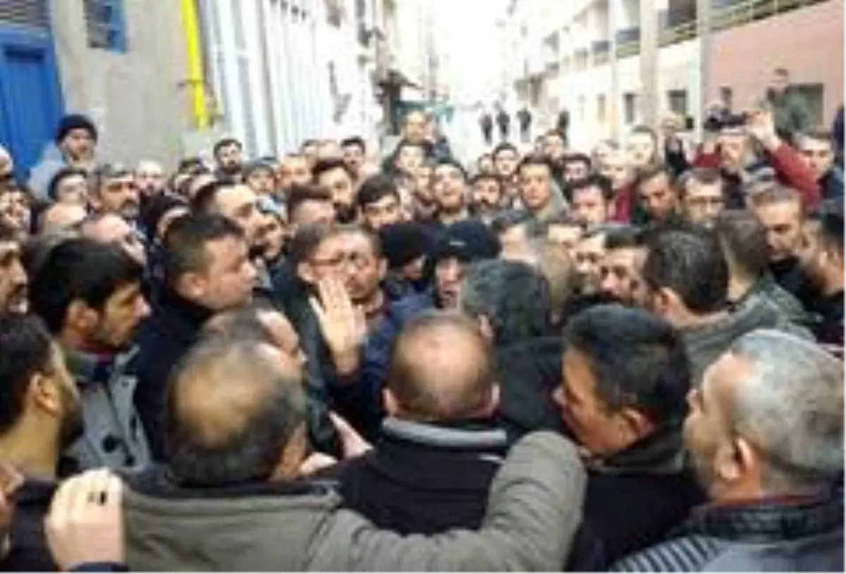 Kristal-İş üyelerinin \'çay içme\' isteği arbede çıkardı