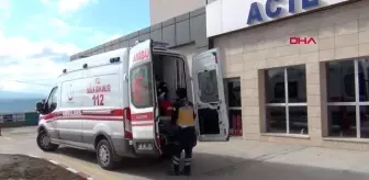 Kütahya otomobil önce 3 araca sonra polis merkezi kapısına çarptı, sürücü öldü