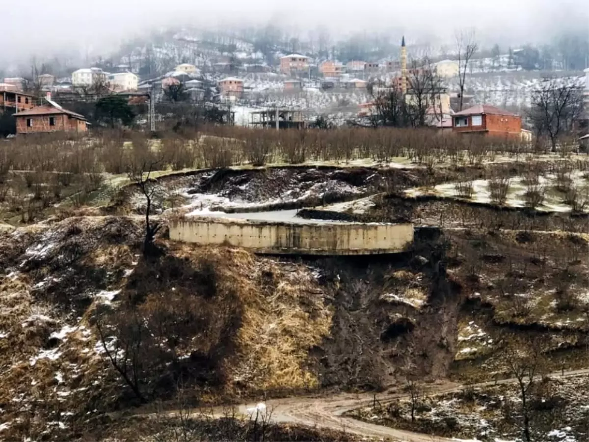 Ordu\'da heyelan: 12 konut tahliye edildi