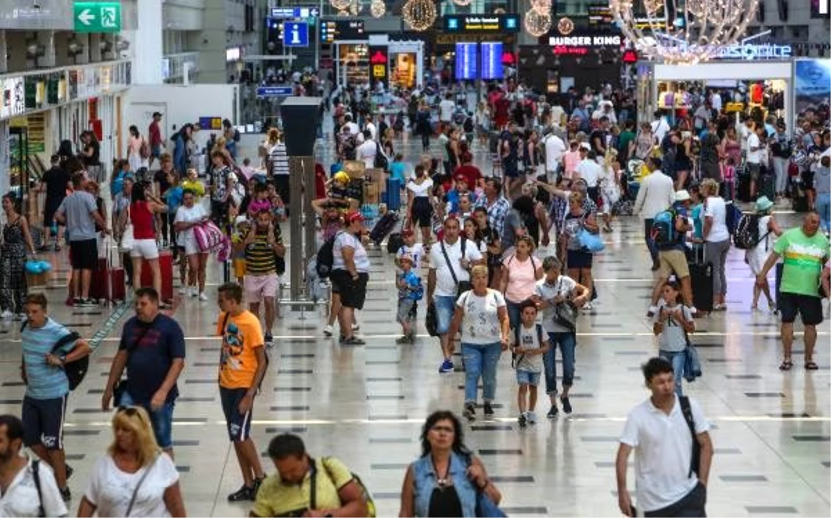 Turizmde Türkiye ve İspanya arasındaki makas daralıyor